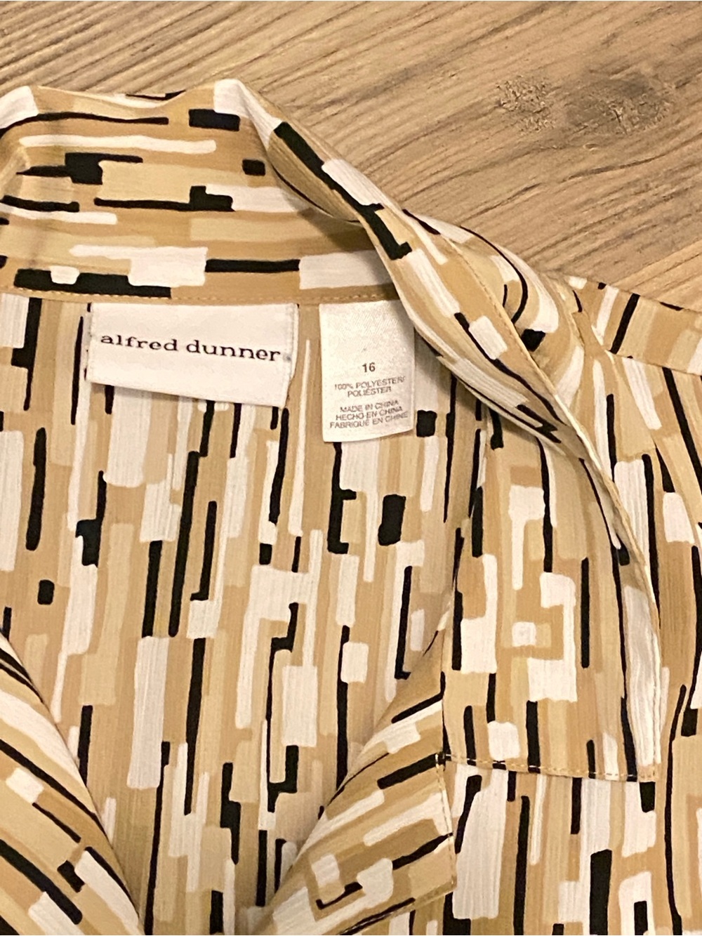 Alfred Dunner Tan, Black & White Abstract Print Blouse